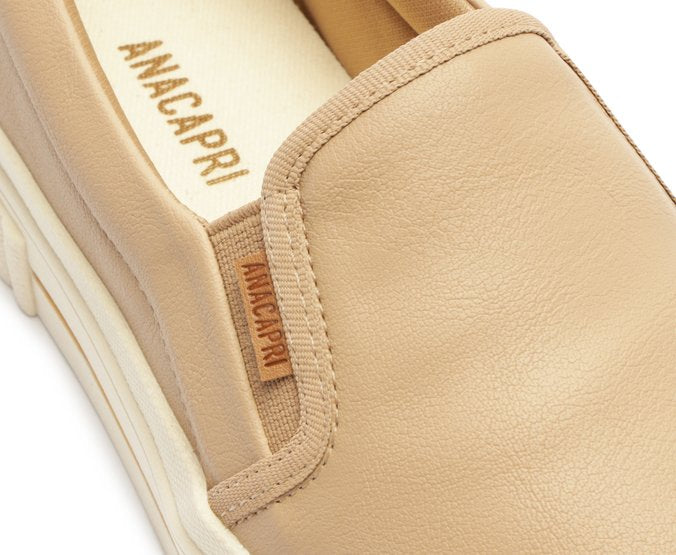 Tênis Slip On Bege Sola Alta Alê