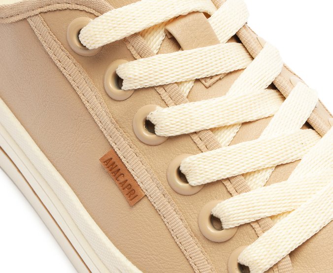 Tênis De Amarrar Bege Sola Alta Alê