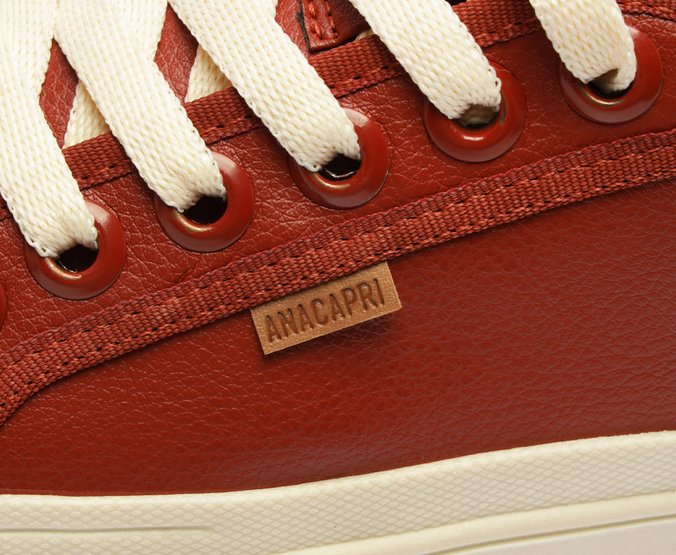 Tênis De Amarrar Marrom Sola Alta Alê